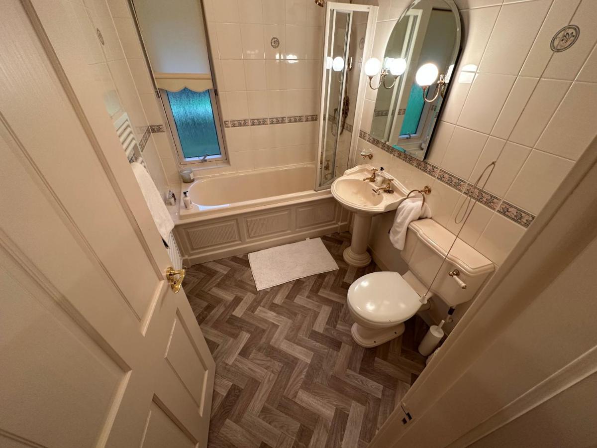 One Dunbar Court Gleneagles Village Огтерардер Екстер'єр фото